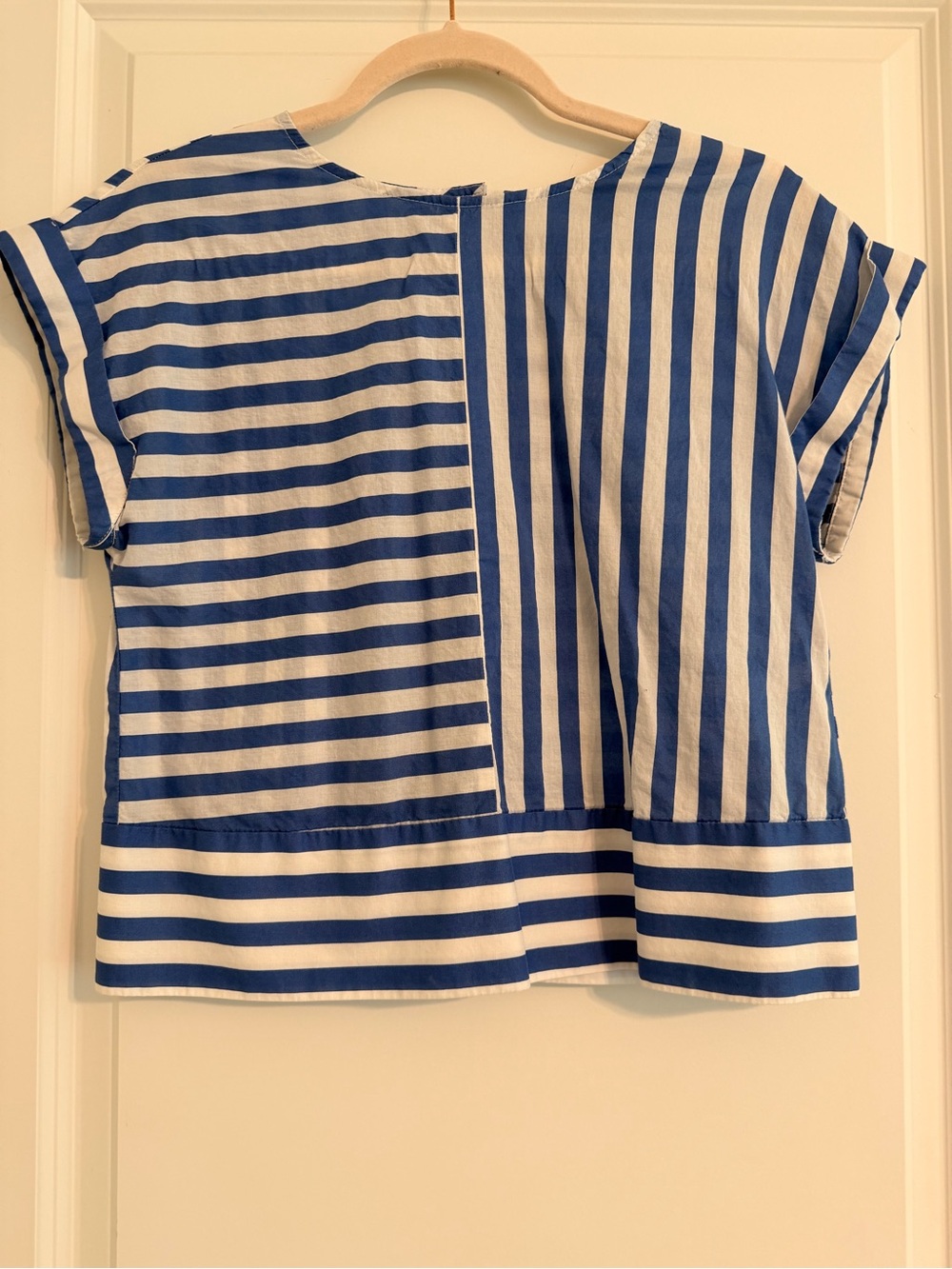 Banana Republic blue & white striped blouse XS